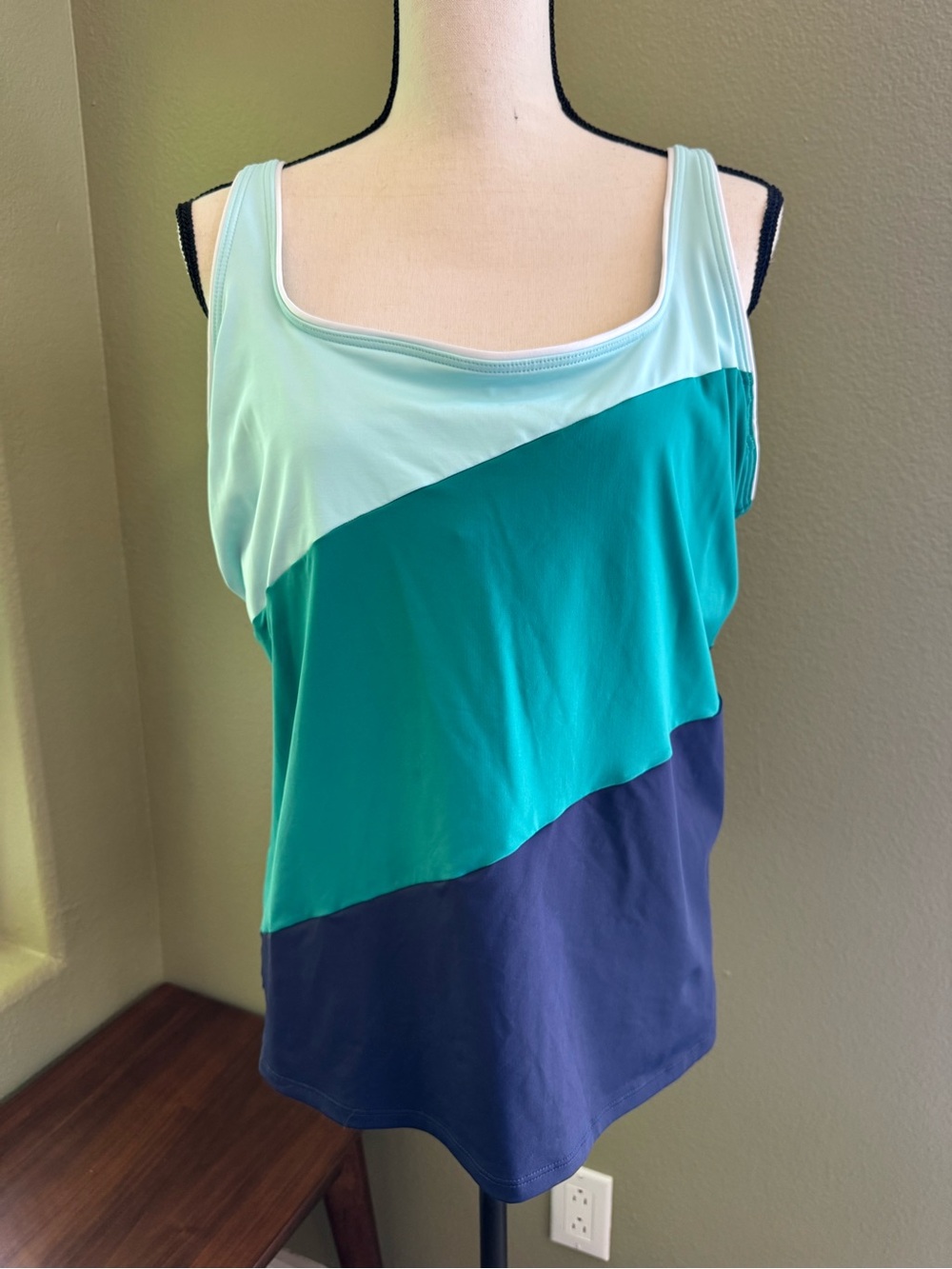 Lands’ End Colorblock Tankini